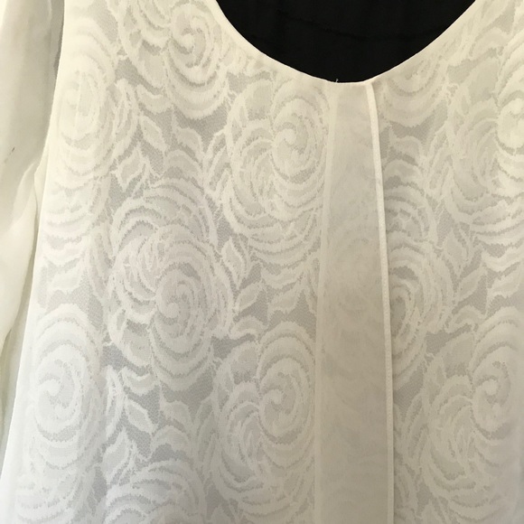 Ladies Dressy Top - Picture 2 of 7